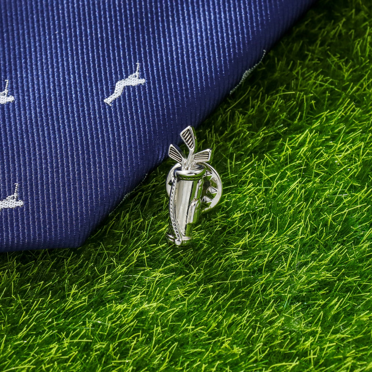 Golf club (kit) brooch for men