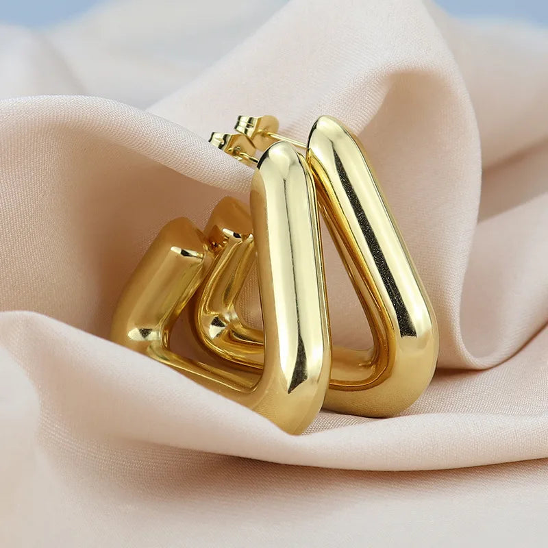 Wholesale High-Quality Earring | 14 Styles | MOQ 6