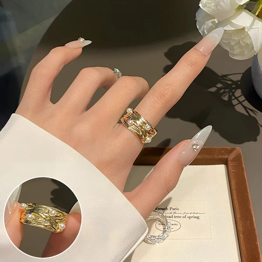 Wholesale Gold-Tone Rings | women's one size | 8 Styles