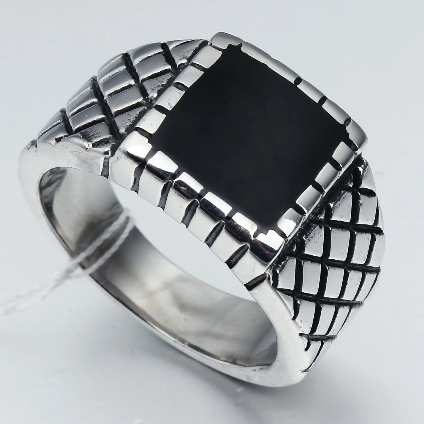 Vintage Gothic & Punk Rings – Detailed Textured Silver Designs
