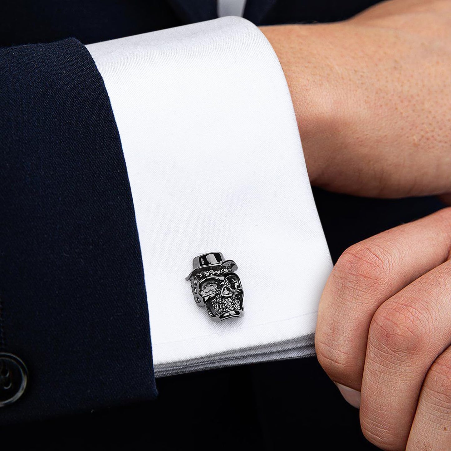 Halloween Gun Black Gentleman's Skull Cufflinks For Men With Gift Box.