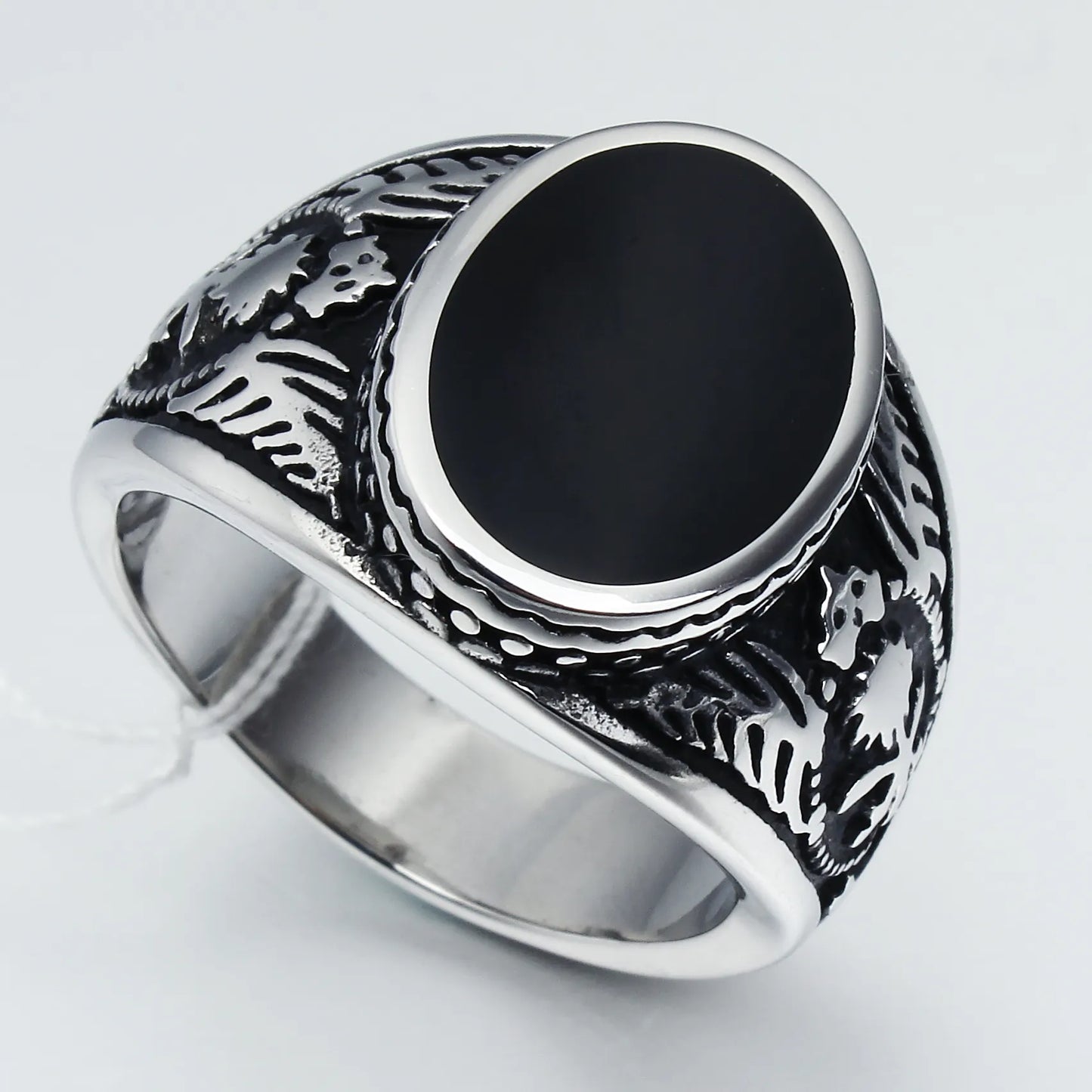 Vintage Gothic & Punk Rings – Detailed Textured Silver Designs