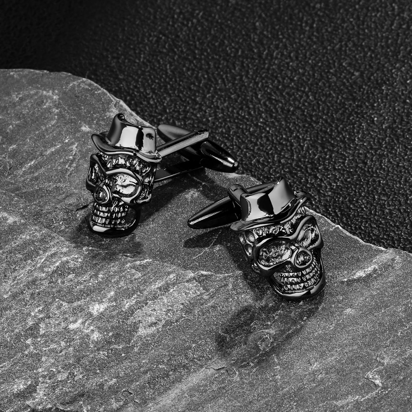 Halloween Gun Black Gentleman's Skull Cufflinks For Men With Gift Box.