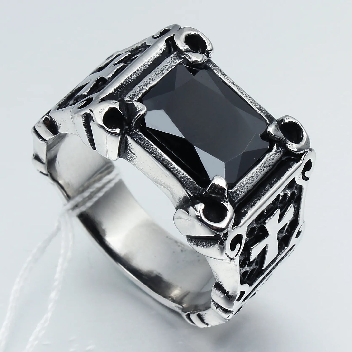 Vintage Gothic & Punk Rings – Detailed Textured Silver Designs
