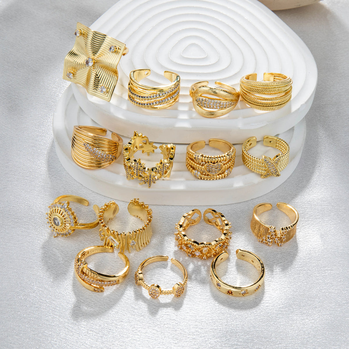 Wholesale Gold-Tone Rings | women's one size | 8 Styles