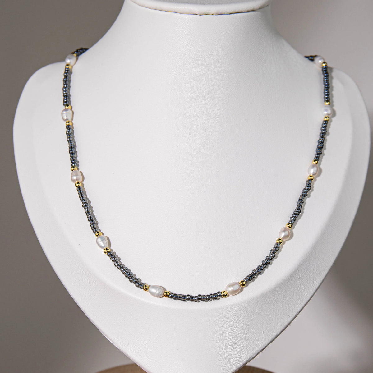 Wholesale 8Pcs Mixed Seed Bead & Pearl Layered Necklace Set | Hawson