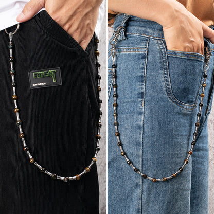 Model wears HAWSON's Tiger's Eye Necklace with jeans