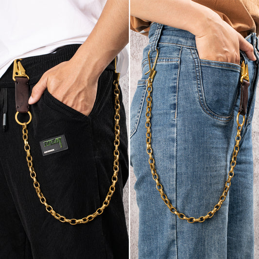 Model wearing HAWSON's Hip Hop Rolo Wallet Chain with jeans